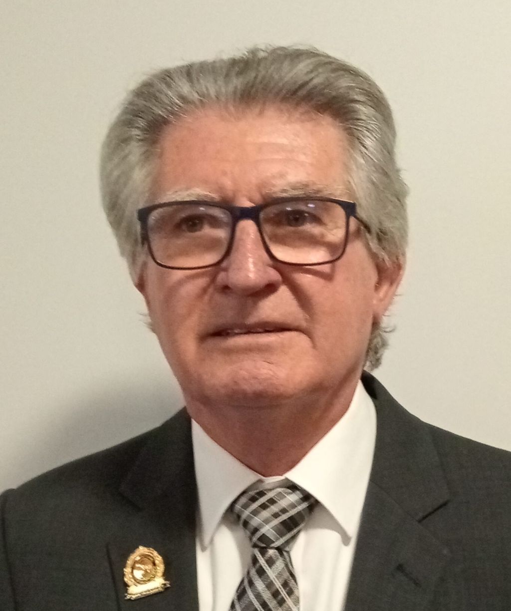 Photo of Terry Roe